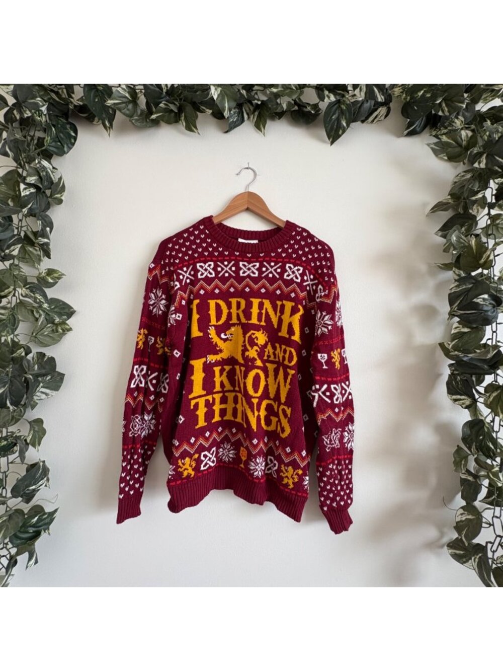 Game Of Thrones Graphic Ugly Holiday Sweater Knit Red Unisex Size L